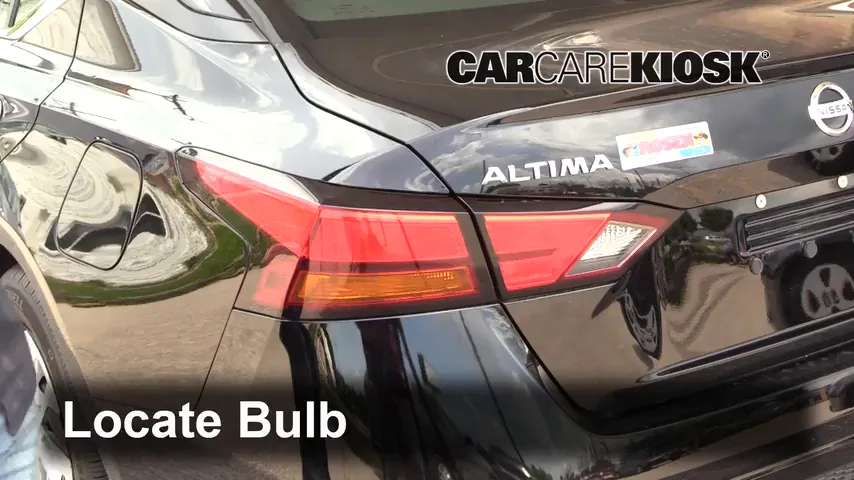 2019 Nissan Altima S 2.5L 4 Cyl. Lights Turn Signal - Rear (replace bulb)